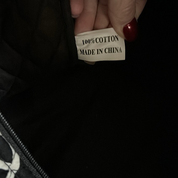 Peace ☮️ sign tote bag 20” long by 11 1/2” wide. Great for weekend getaways - Picture 7 of 8